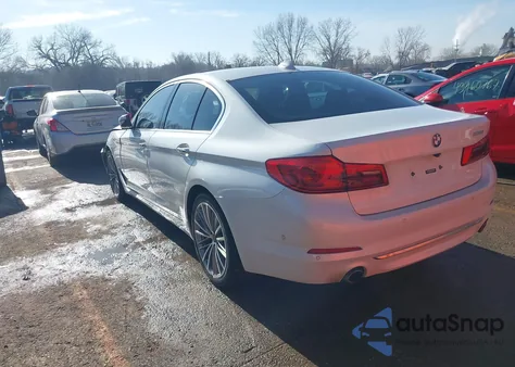 2017 BMW 530I xDrive z USA, uszkodzony, nr VIN WBAJA7C39HG457843